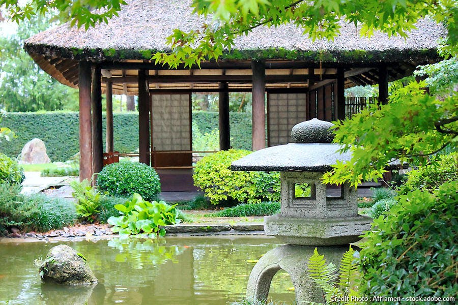 kiosque jardin japonais