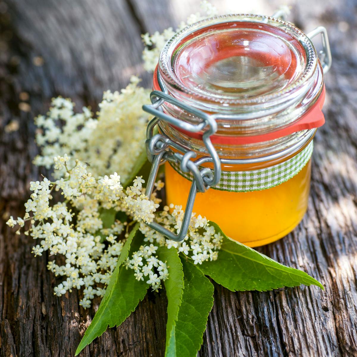 Confitures, miel et purées de fruits